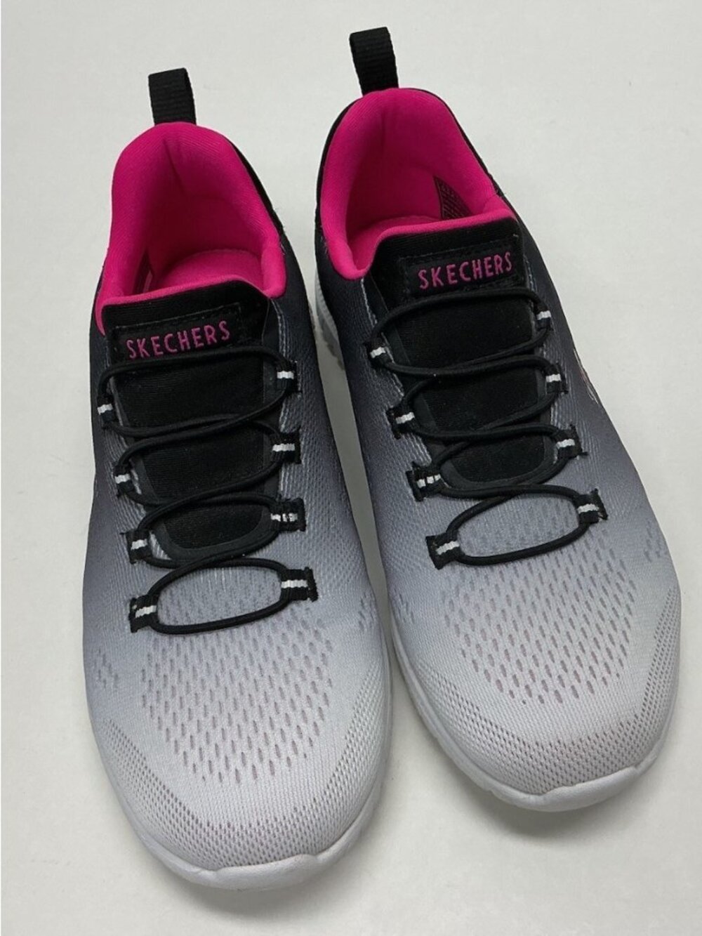 Skechers Mesh Slip-On Bungee Sneakers Pure Radiance Blk/Hot Pink Women’s Size 5
